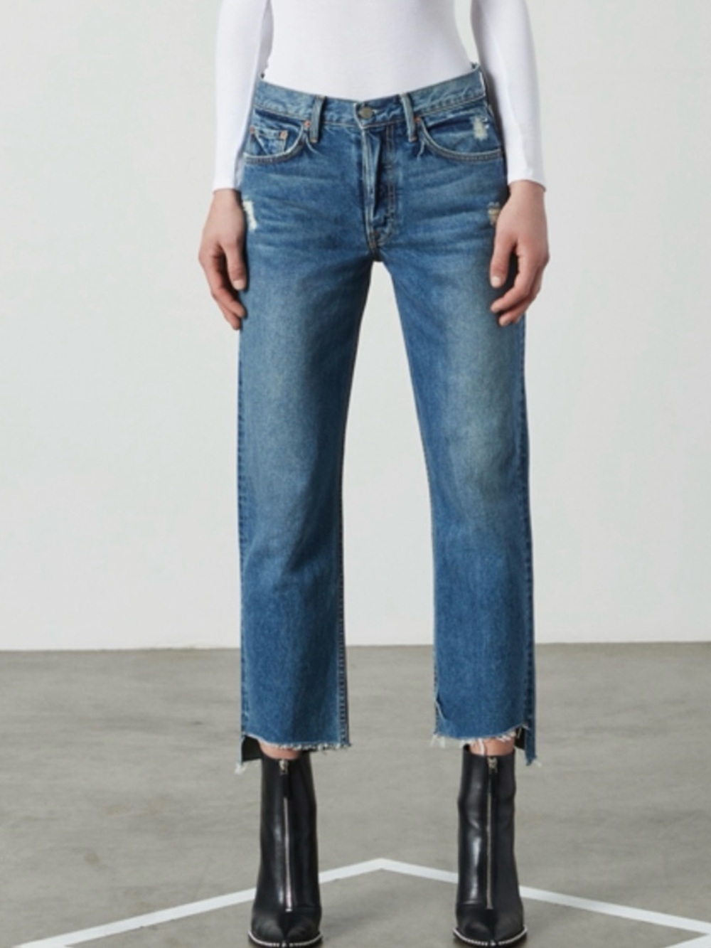 GRLFRND Helena Straight Leg Jeans in Medium Wash
